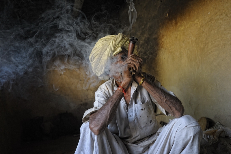 626 - A SMOKY QUIET - DE BARTOLO GIANLUCA - italy.jpg